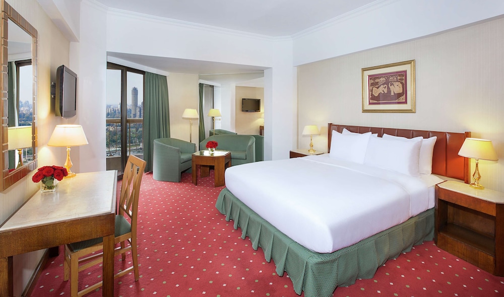Ramses Hilton 10