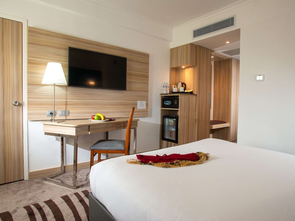 Novotel Cairo Airport 15