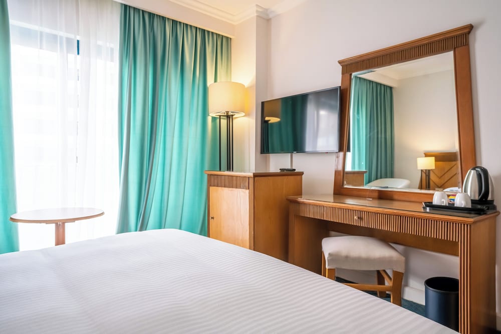 Azal Pyramids Hotel 17