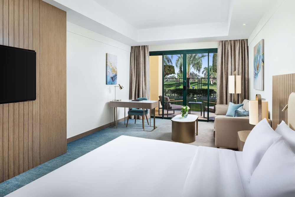 Hilton Pyramids Golf Resort 16