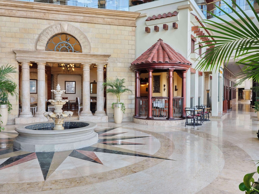 Hilton Cairo Grand Nile 6