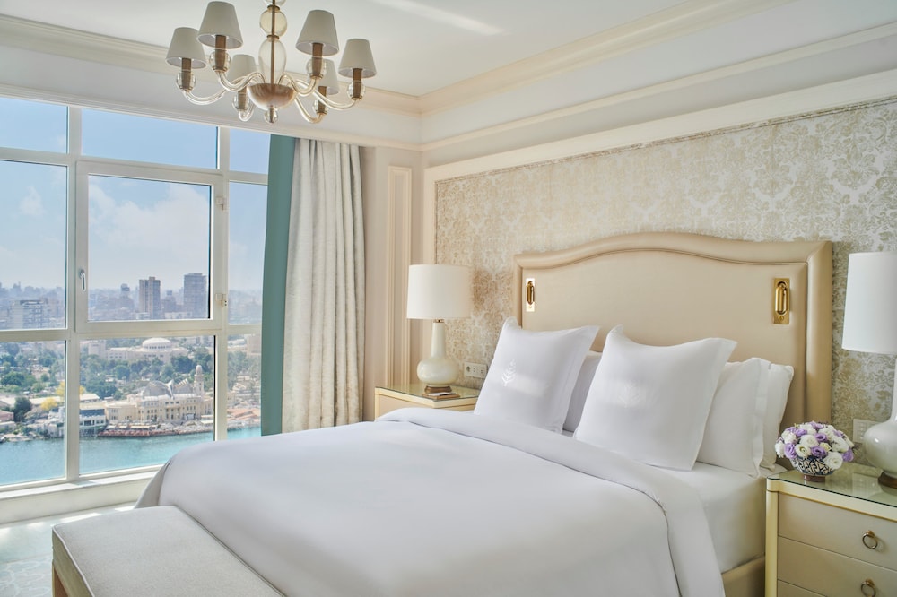 Four Seasons Hotel Cairo at Nile Plaza 18