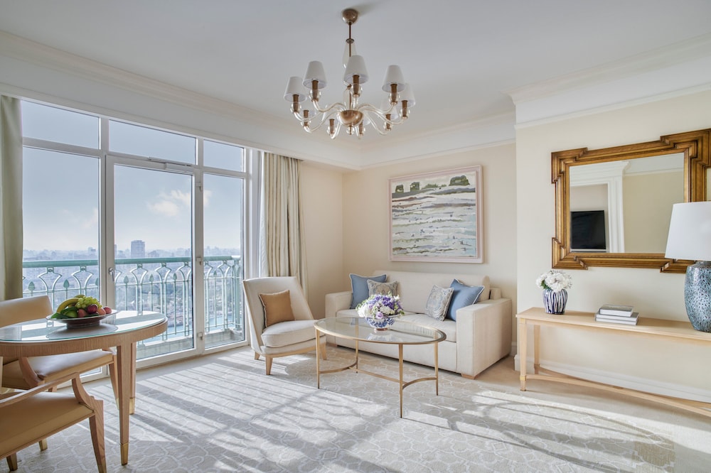 Four Seasons Hotel Cairo at Nile Plaza 10