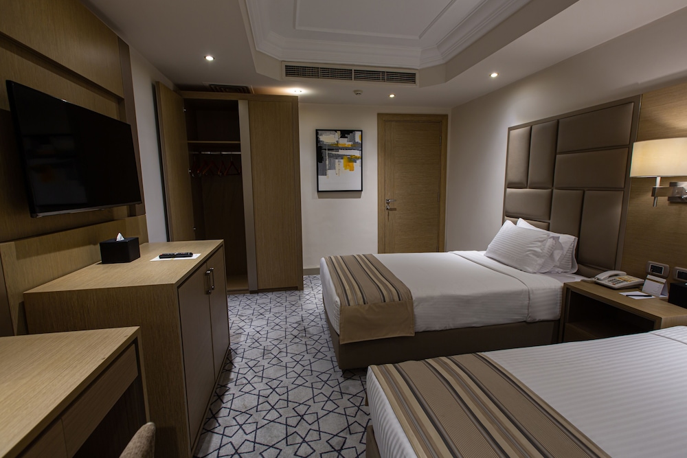 Triumph Plaza Hotel 12