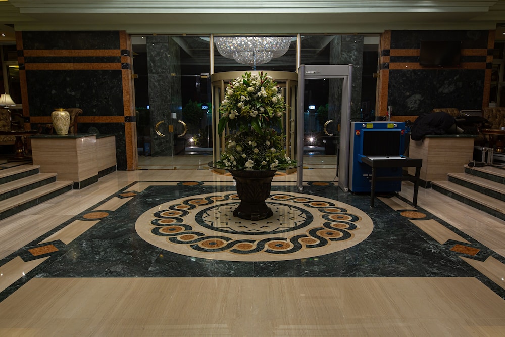 Triumph Plaza Hotel 5