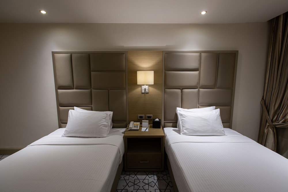Triumph Plaza Hotel 11