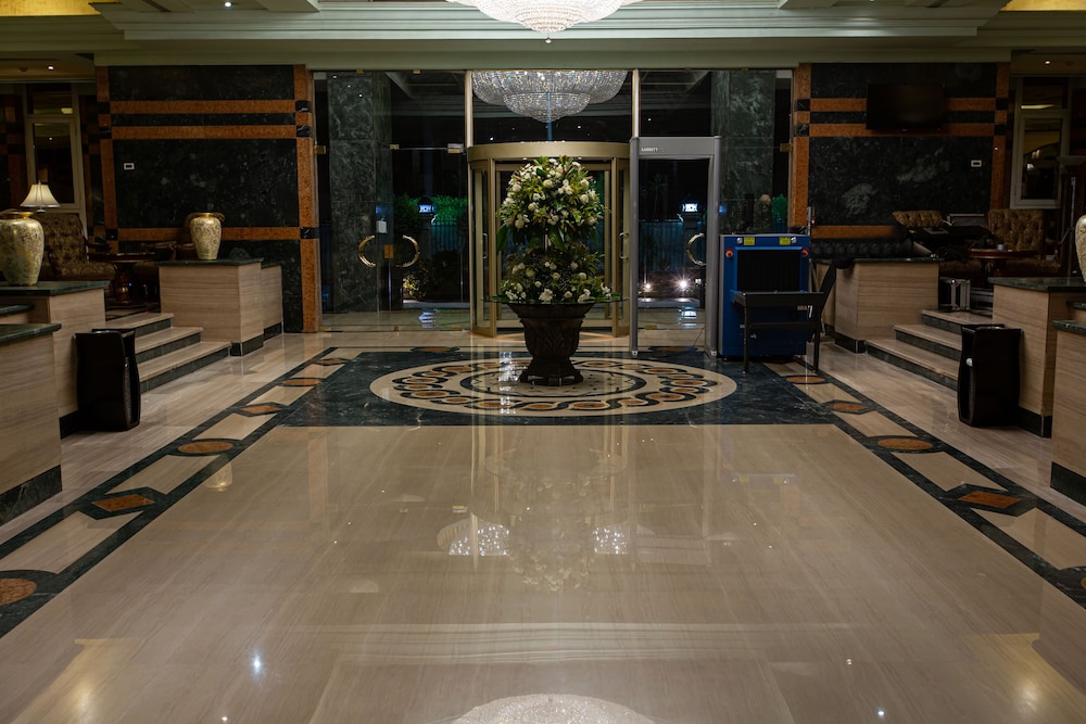 Triumph Plaza Hotel 4