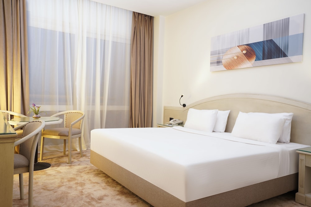 Triumph Plaza Hotel 21