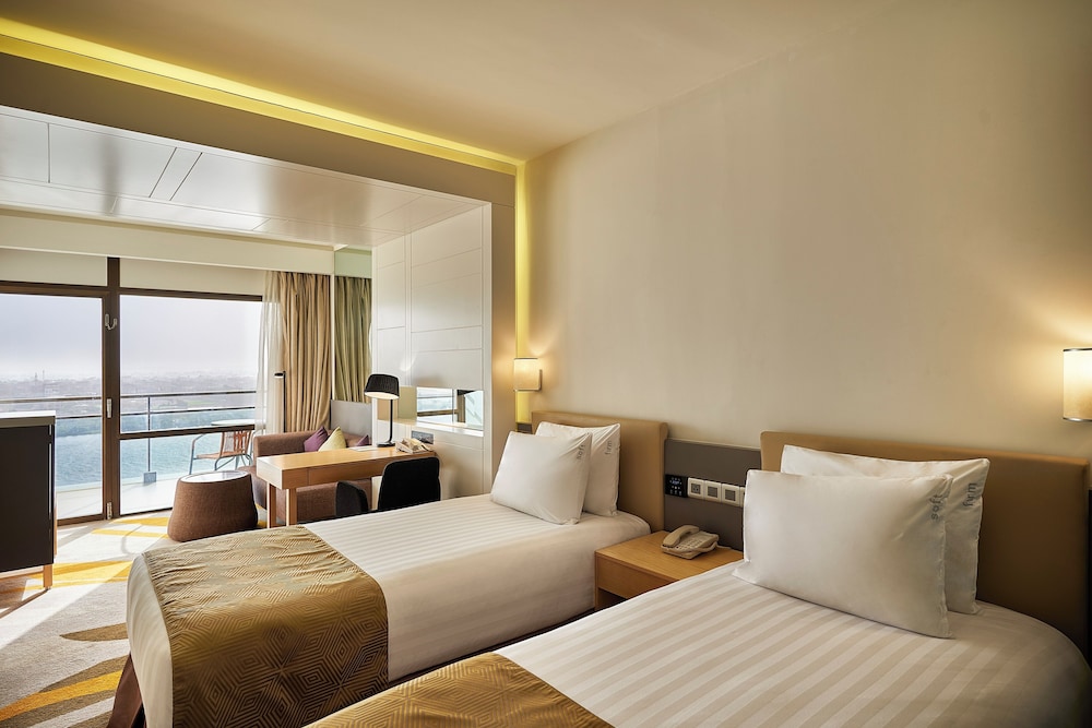 Holiday Inn Cairo Maadi 9