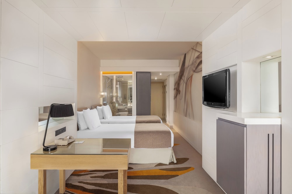 Holiday Inn Cairo Maadi 6