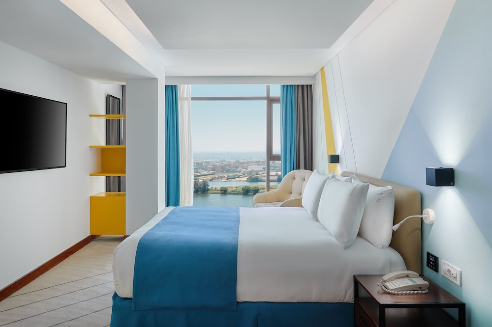 Holiday Inn Cairo Maadi 12