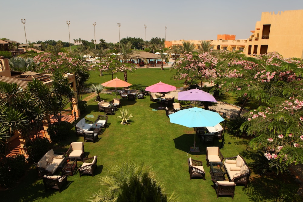 Swiss Inn Pyramids Golf Resort 24