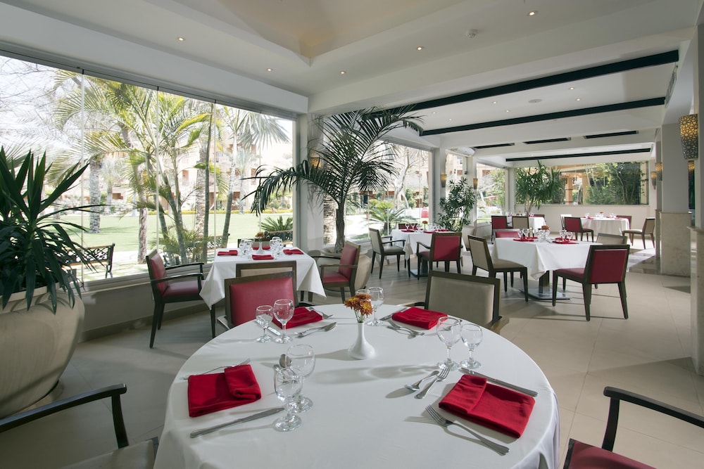 Swiss Inn Pyramids Golf Resort 21