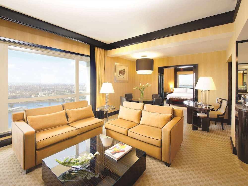 Fairmont Nile City 19