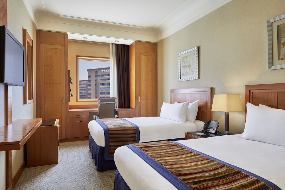 Holiday Inn Cairo - Citystars 13