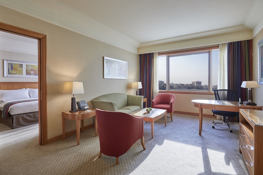 Holiday Inn Cairo - Citystars 12