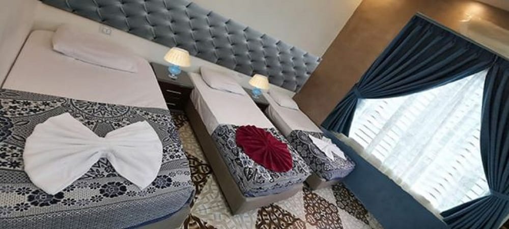 Emerald Hotel 4