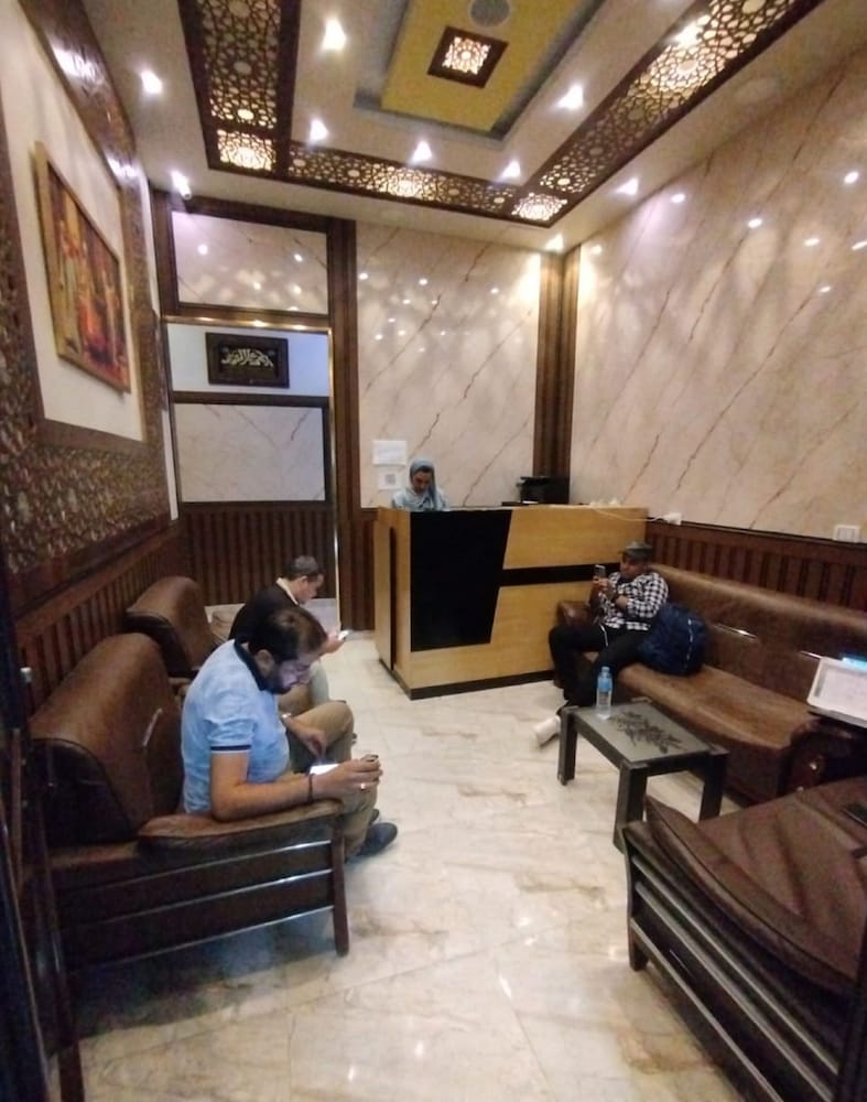 Emerald Hotel 1