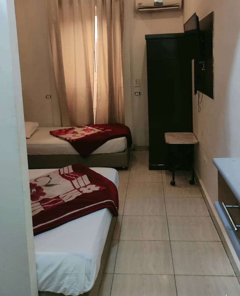 Emerald Hotel 18