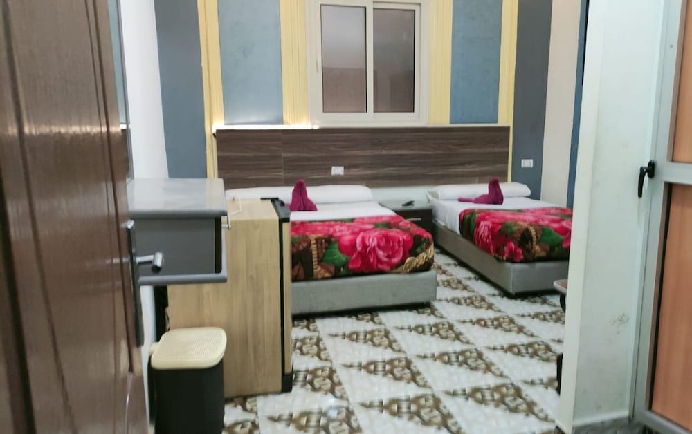 Emerald Hotel 14