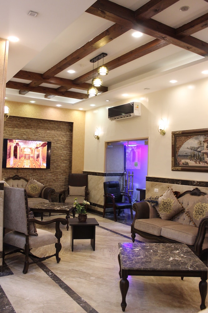 Amin Hotel 9