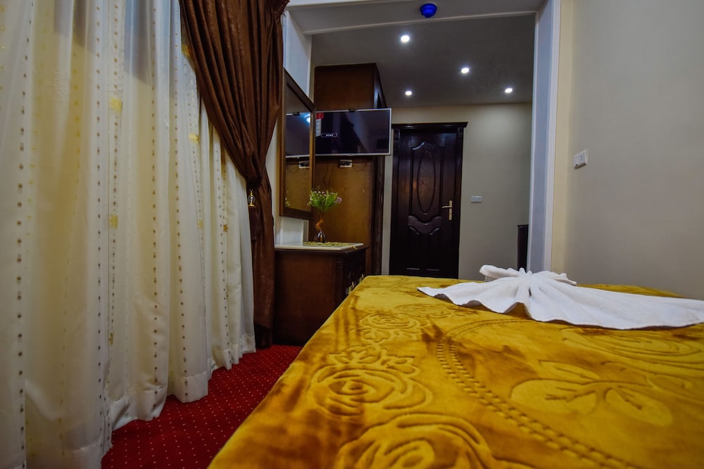Amin Hotel 10
