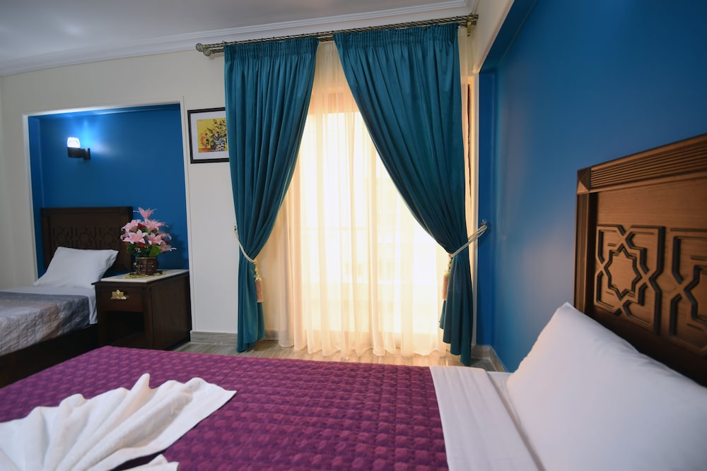 Amin Hotel 20
