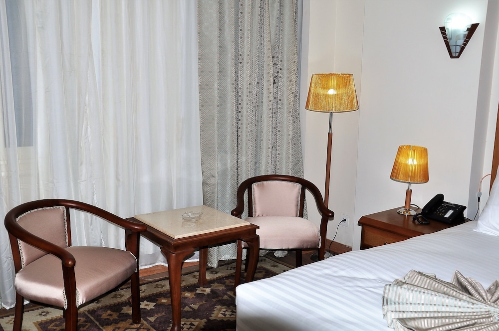 Cleopatra Hotel 21