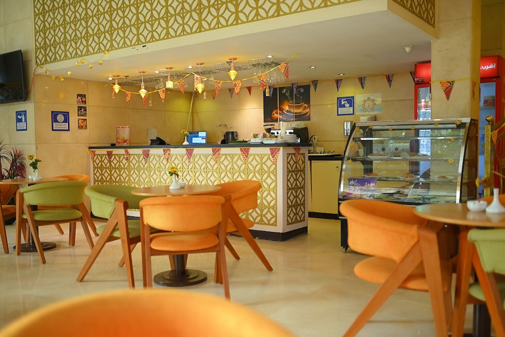 Cleopatra Hotel 9