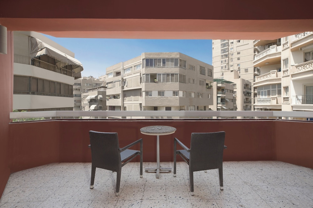 Kanzy Hotel 23