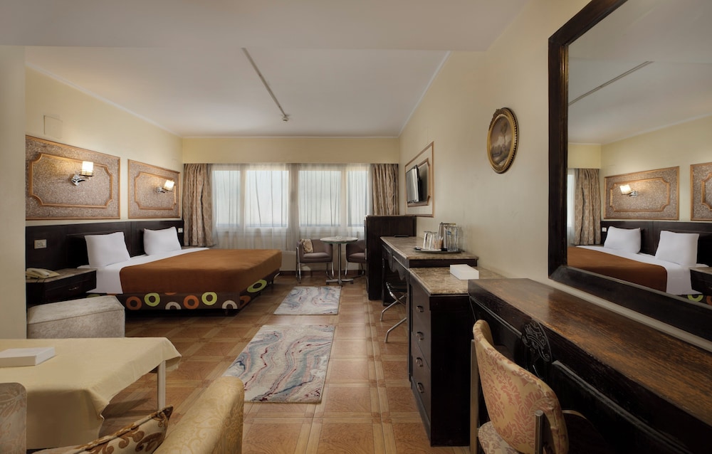 Kanzy Hotel 11