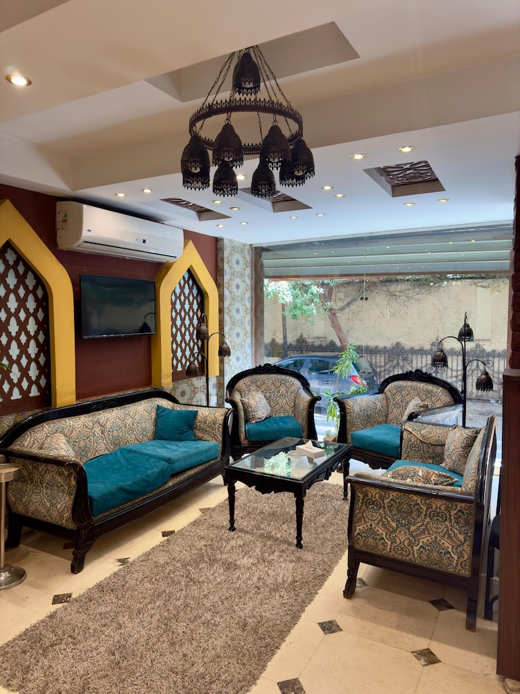 New Star Hotel 5