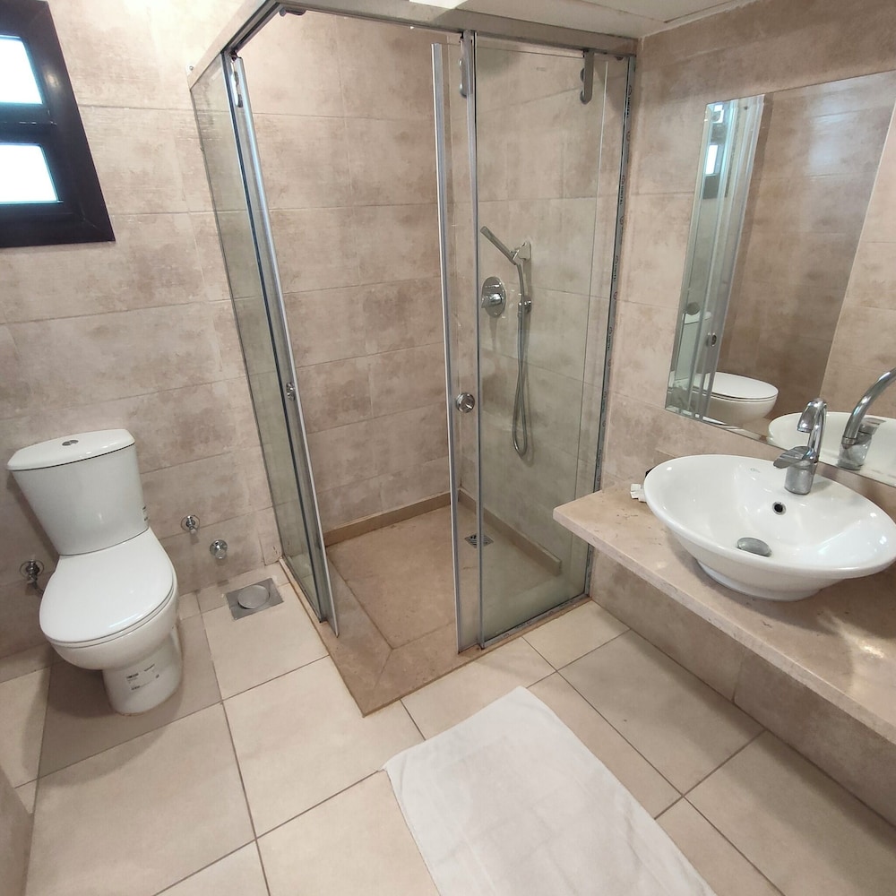 Pearl Hotel 15
