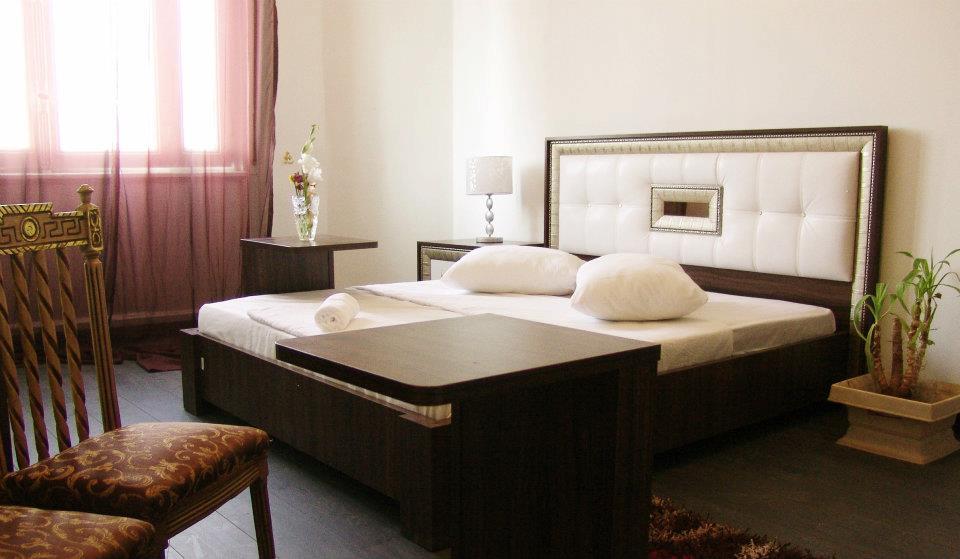 Hotel Grand Royal 2