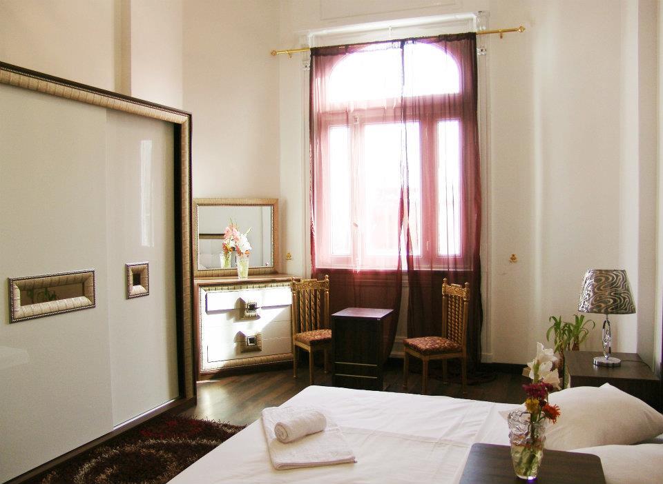 Hotel Grand Royal 1