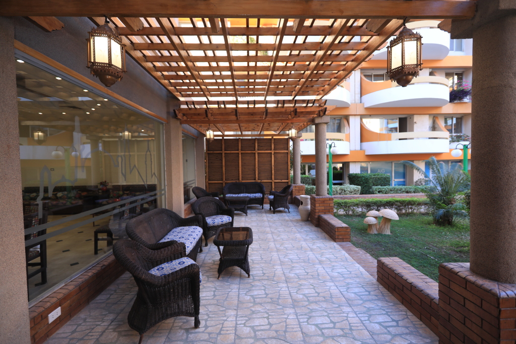 Monte Cairo 16