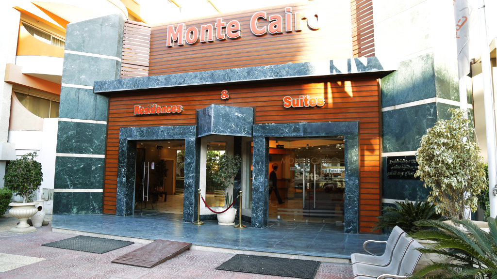 Monte Cairo 11