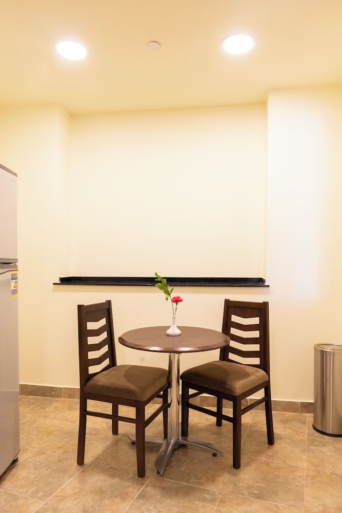 Swiss Inn Plaza Hotel 20