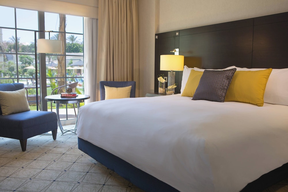 Renaissance Cairo Mirage City Hotel 24