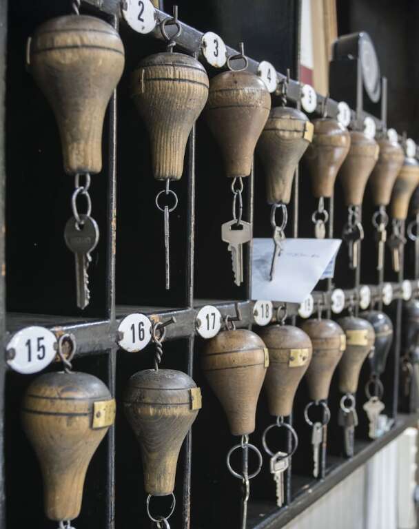 Longchamps 18