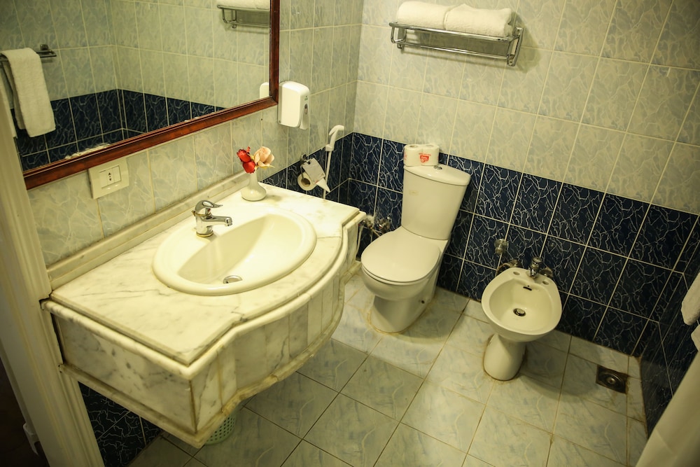 St George Hotel 21