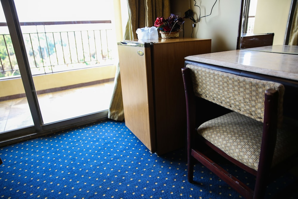 St George Hotel 18
