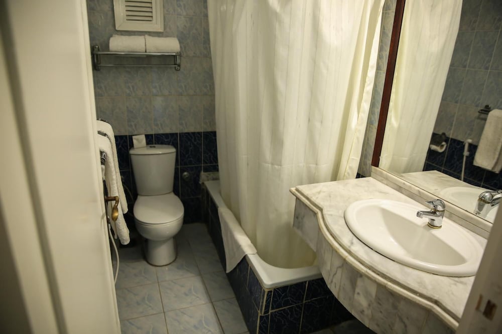 St George Hotel 23