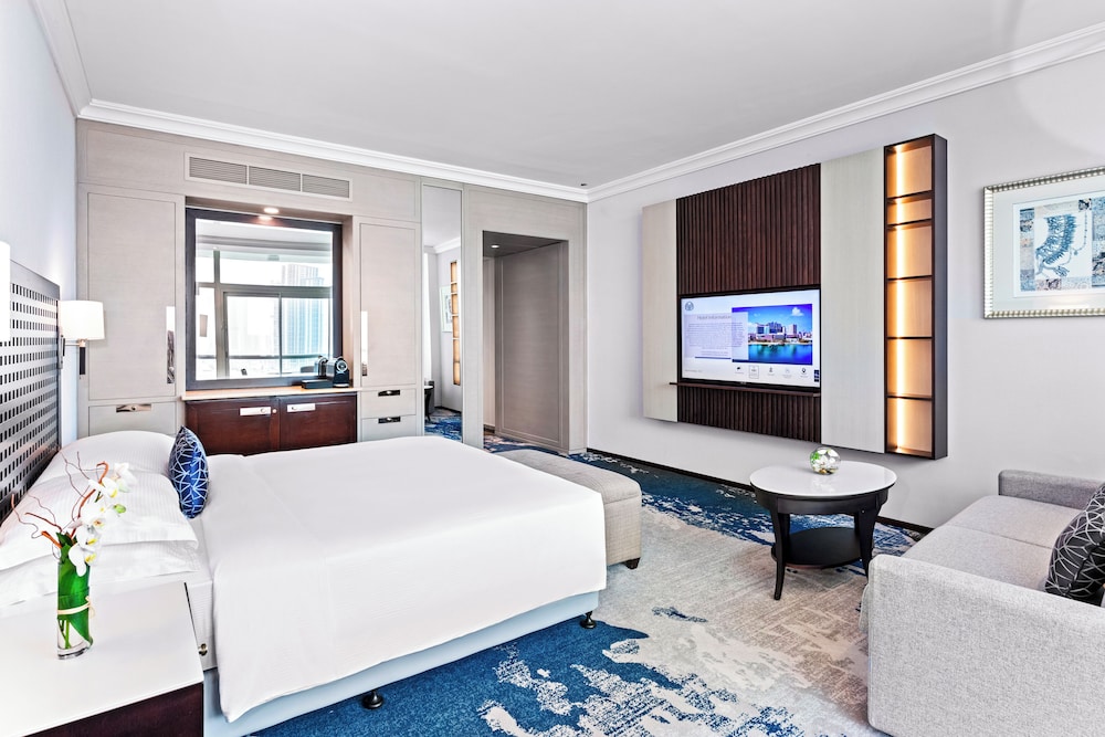 Beach Rotana 23
