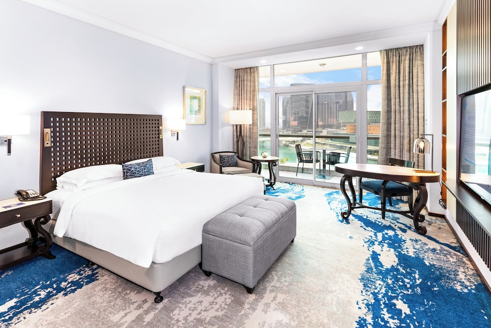 Beach Rotana 20