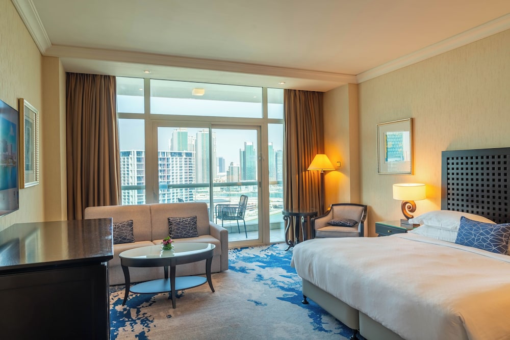 Beach Rotana 11