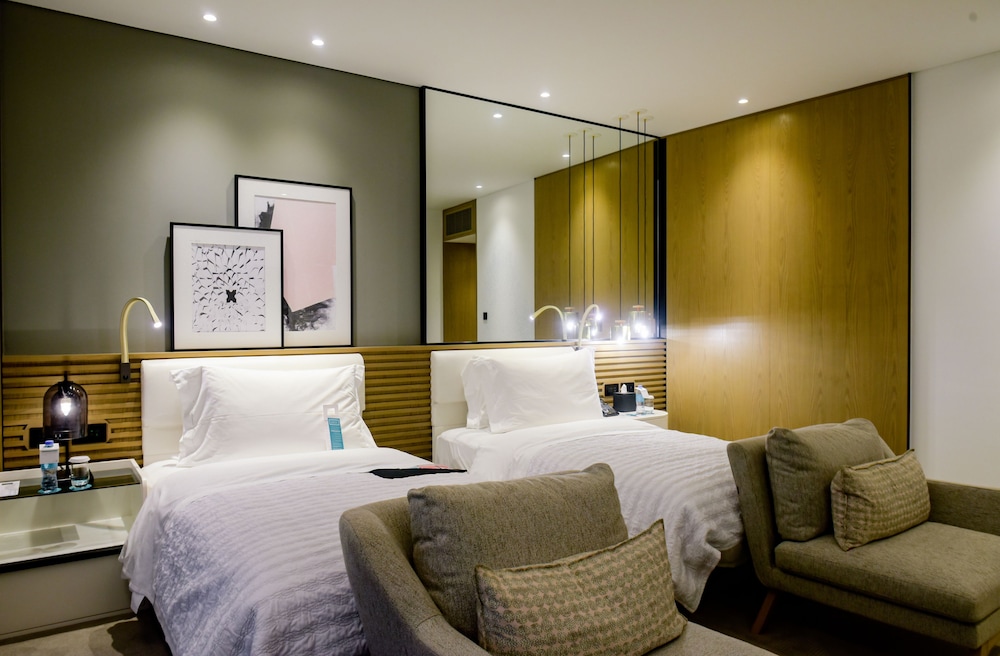 Le Royal Meridien Beach Resort & Spa 20