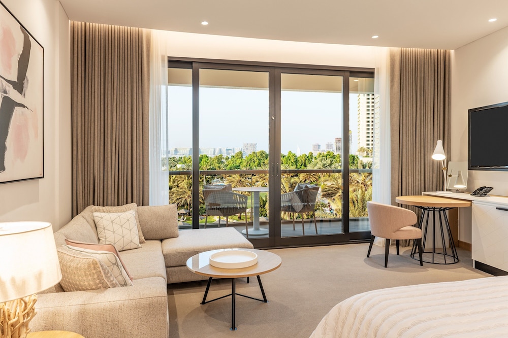 Le Royal Meridien Beach Resort & Spa 21