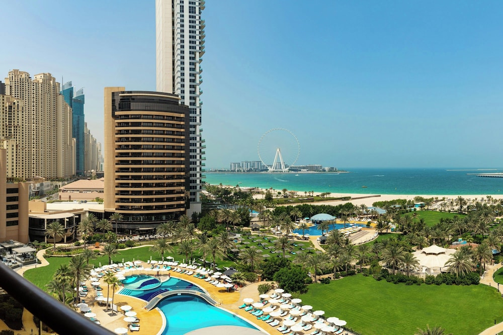 Le Royal Meridien Beach Resort & Spa 1