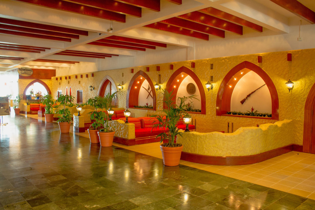 Lou’Lou’a Beach Resort 19